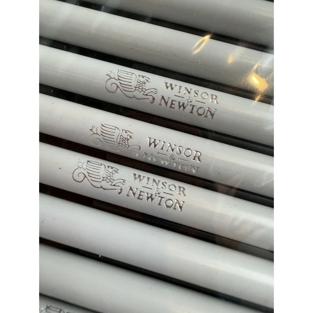 Lot of 2 Winsor & Newton & Faber-Castell Goldfaber 24 Colored Pencils Set Tins⁠